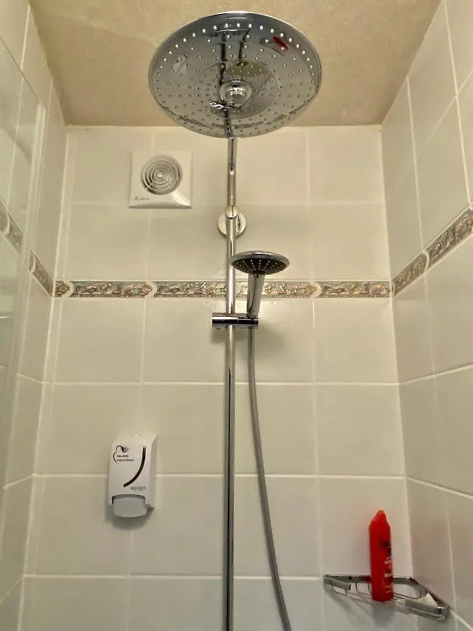 Hotel Studia París 0*,  Francia